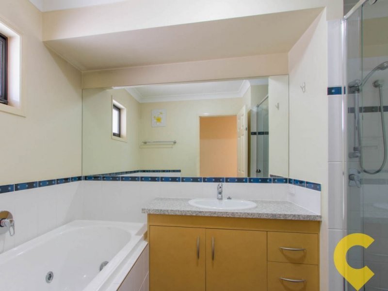 12 Lacebark Street, North Lakes QLD 4509