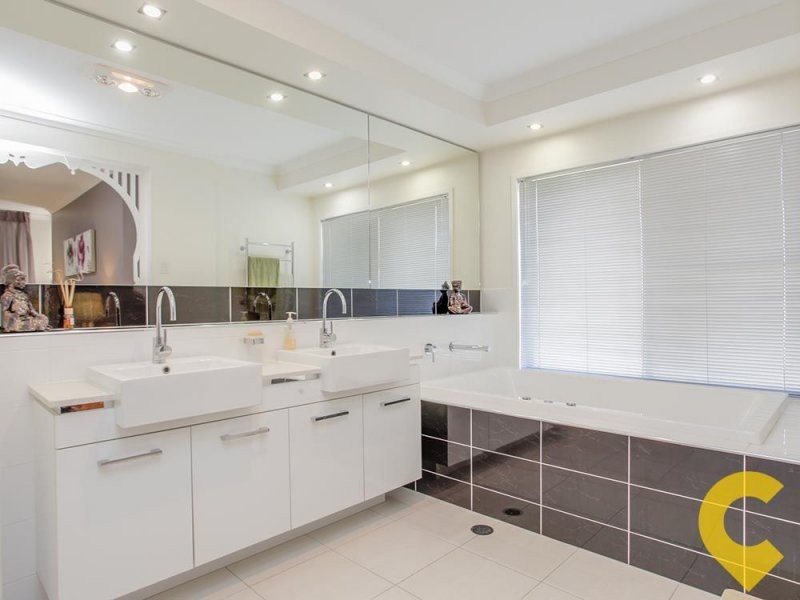 16-18 Blueberry Street, Banksia Beach QLD 4507