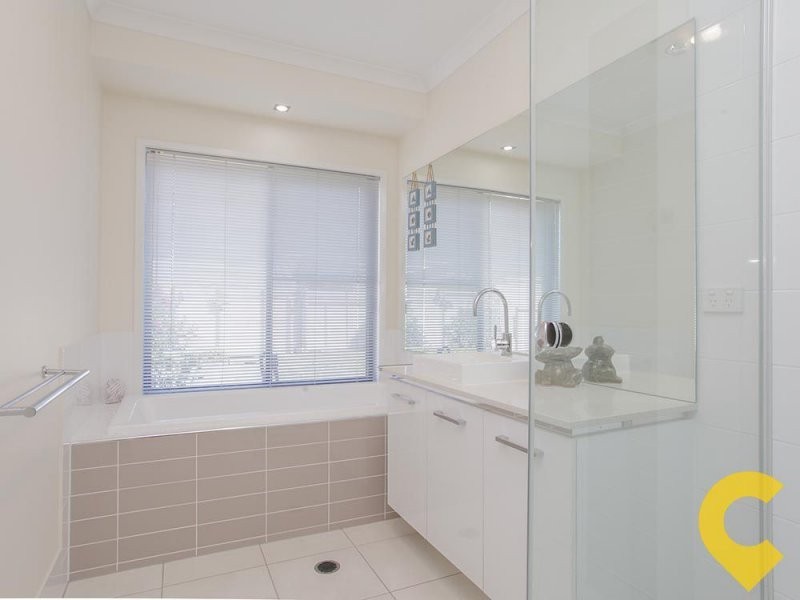 16-18 Blueberry Street, Banksia Beach QLD 4507