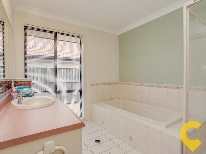 10 Sefton Court, North Lakes QLD 4509