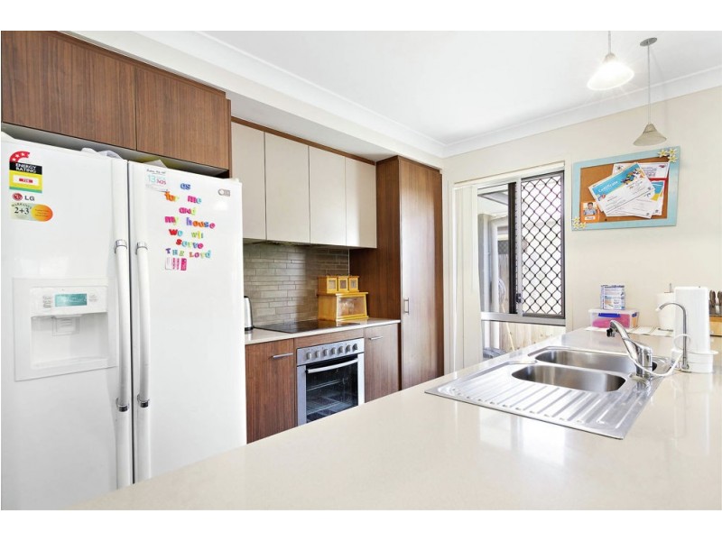 9 Wallis Circuit, North Lakes QLD 4509