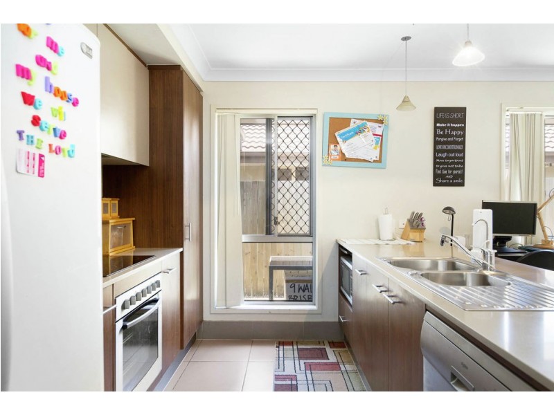 9 Wallis Circuit, North Lakes QLD 4509