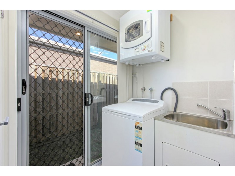 12 Honeyeater Crescent, Dakabin QLD 4503