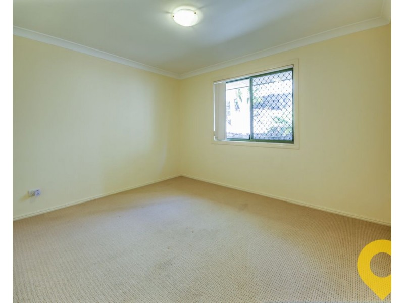 11 Emperor Court, Kallangur QLD 4503