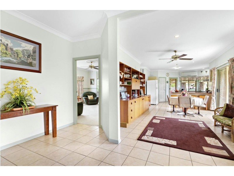 4 Whitelaw Street, Murrumba Downs QLD 4503