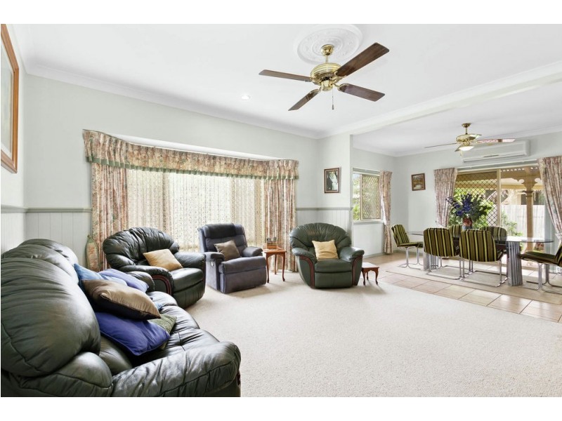 4 Whitelaw Street, Murrumba Downs QLD 4503