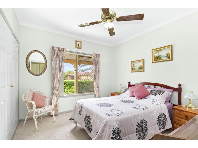 4 Whitelaw Street, Murrumba Downs QLD 4503