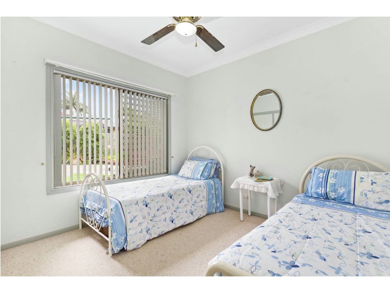 4 Whitelaw Street, Murrumba Downs QLD 4503