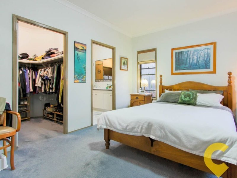 16 Lochside Drive, North Lakes QLD 4509