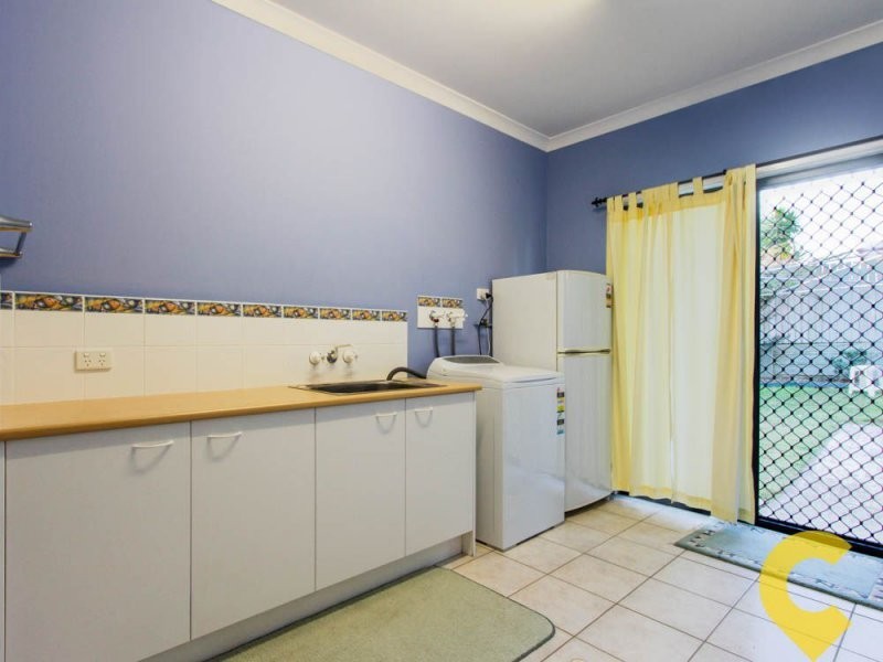 16 Lochside Drive, North Lakes QLD 4509