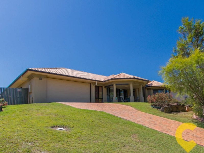 16 Lochside Drive, North Lakes QLD 4509
