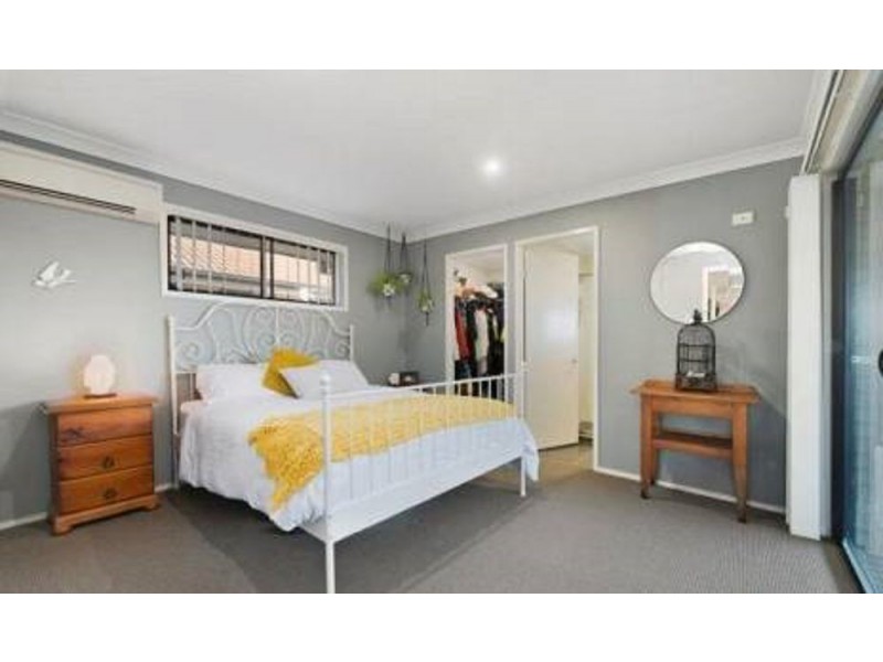 23 Daintree Cct, North Lakes QLD 4509