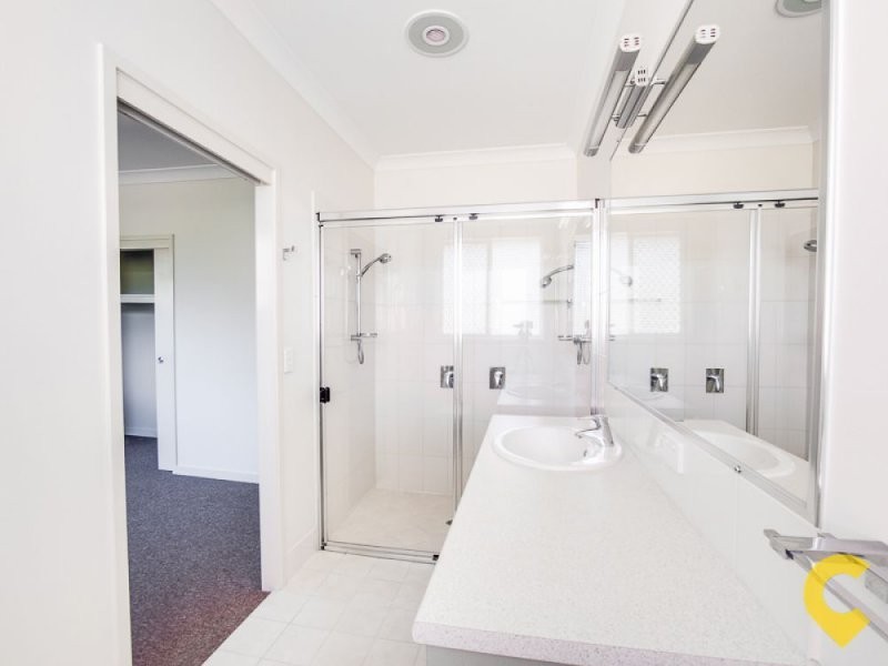 17 Lanagan Circuit, North Lakes QLD 4509