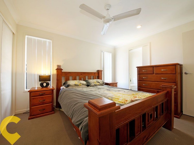 8 Friars Crescent, North Lakes QLD 4509