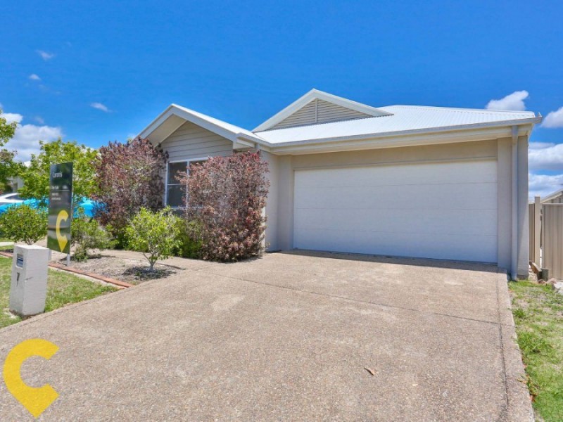 7 Satinay Parade, North Lakes QLD 4509