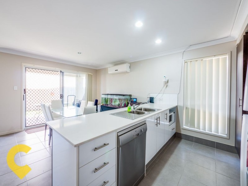 51 Denham Crescent, North Lakes QLD 4509