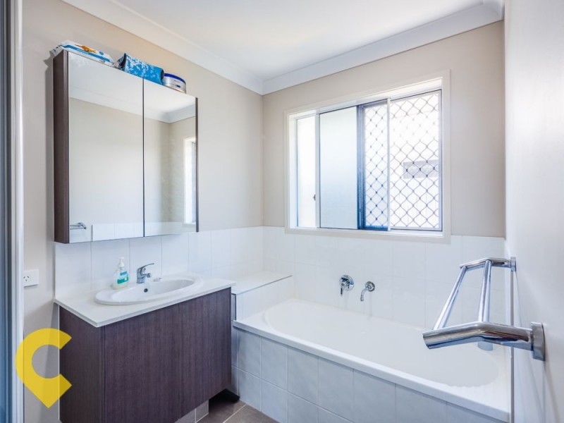 51 Denham Crescent, North Lakes QLD 4509