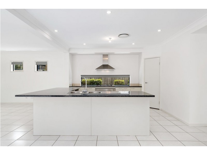 1 Derwent St, Murrumba Downs QLD 4503