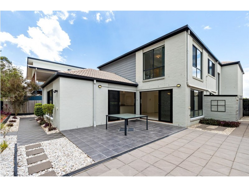 1 Derwent St, Murrumba Downs QLD 4503