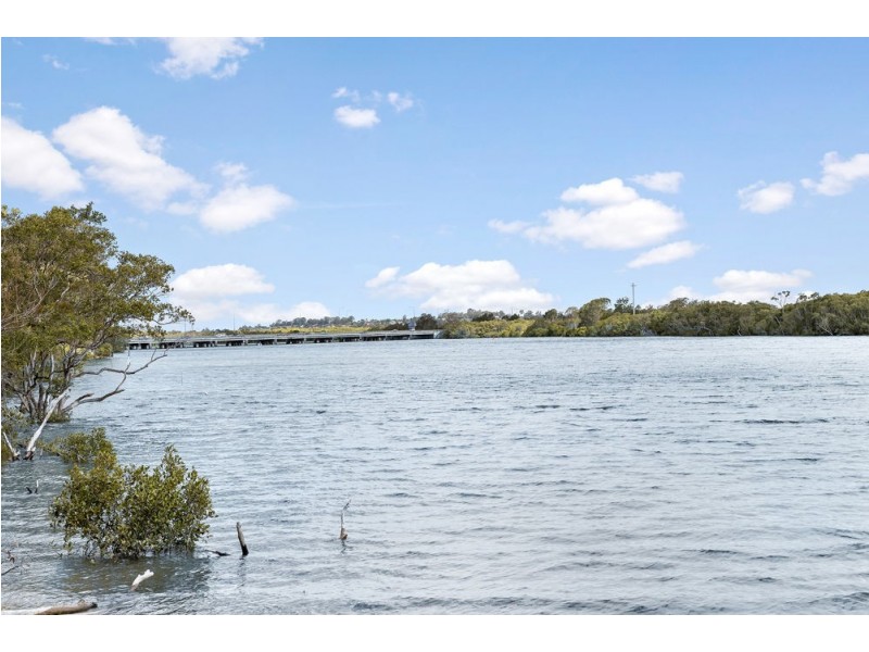 1 Derwent St, Murrumba Downs QLD 4503