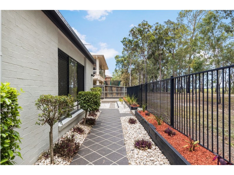 1 Derwent St, Murrumba Downs QLD 4503