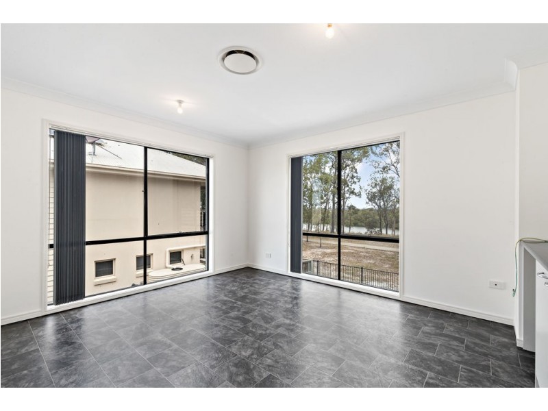 1 Derwent St, Murrumba Downs QLD 4503