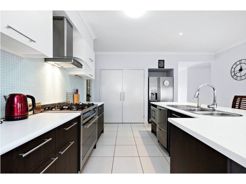 3 Picabeen Court, North Lakes QLD 4509