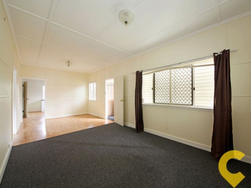 134 Oxley Avenue, Woody Point QLD 4019