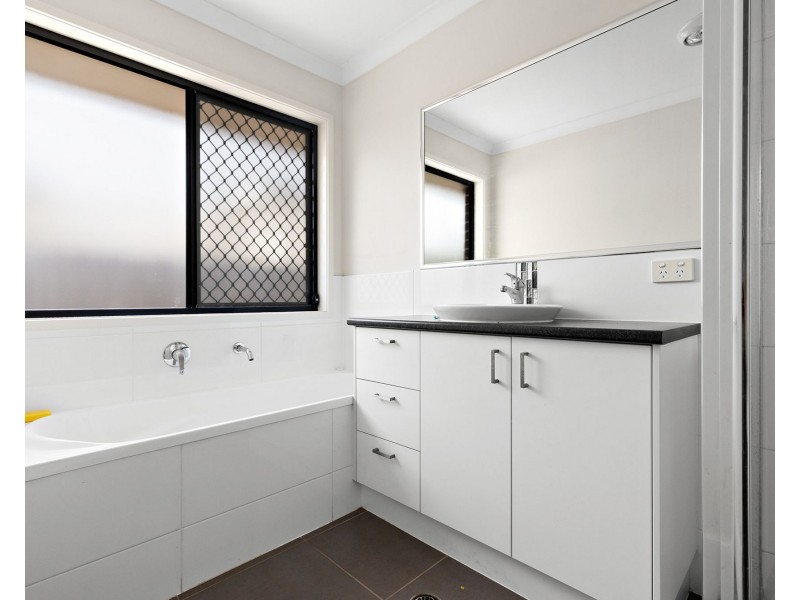 51 Staten Street, North Lakes QLD 4509