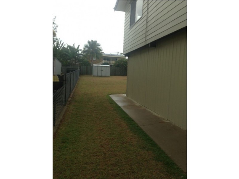 51 Porter Street, Redcliffe QLD 4020