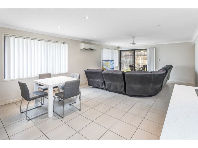 5 Pinevale Place, Mango Hill QLD 4509