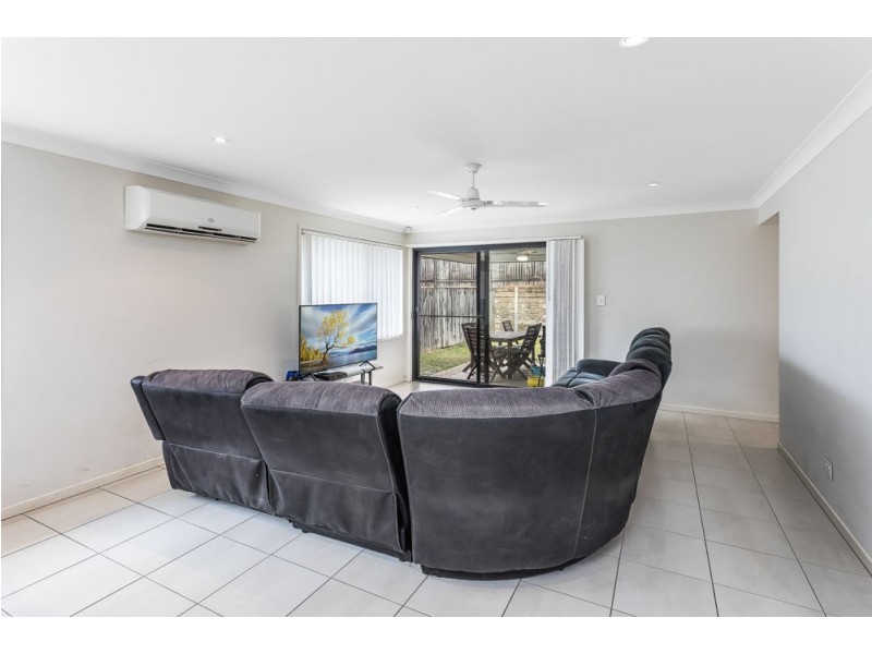 5 Pinevale Place, Mango Hill QLD 4509