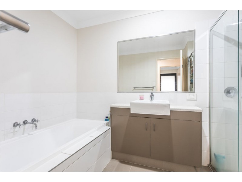 5 Pinevale Place, Mango Hill QLD 4509