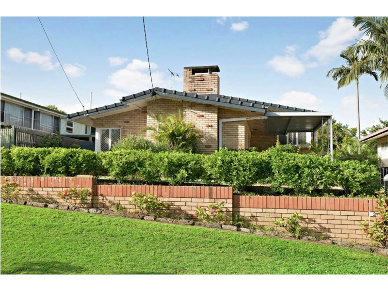 38 Narellan Street, Arana Hills QLD 4054