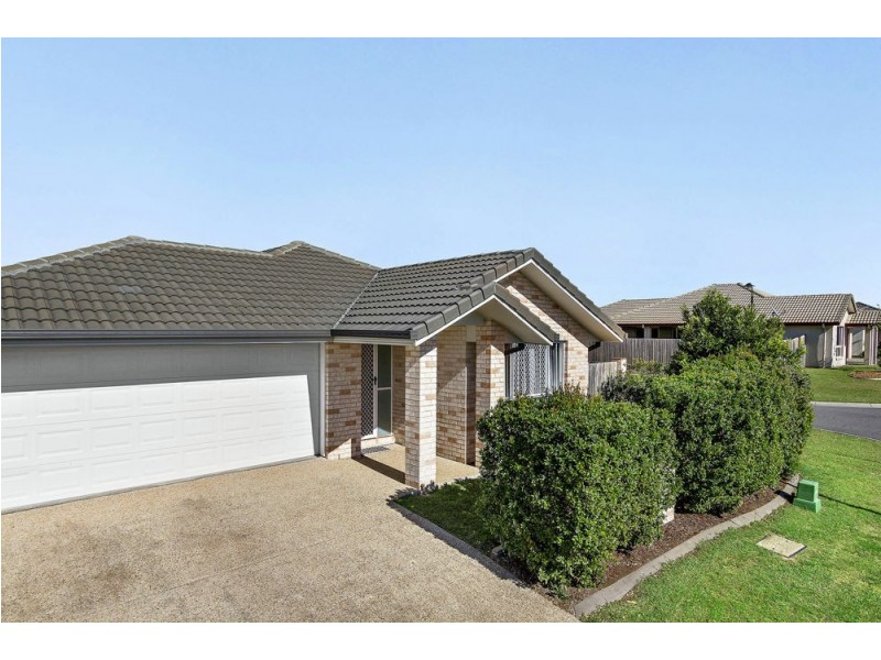 33 Sears Parade, North Lakes QLD 4509