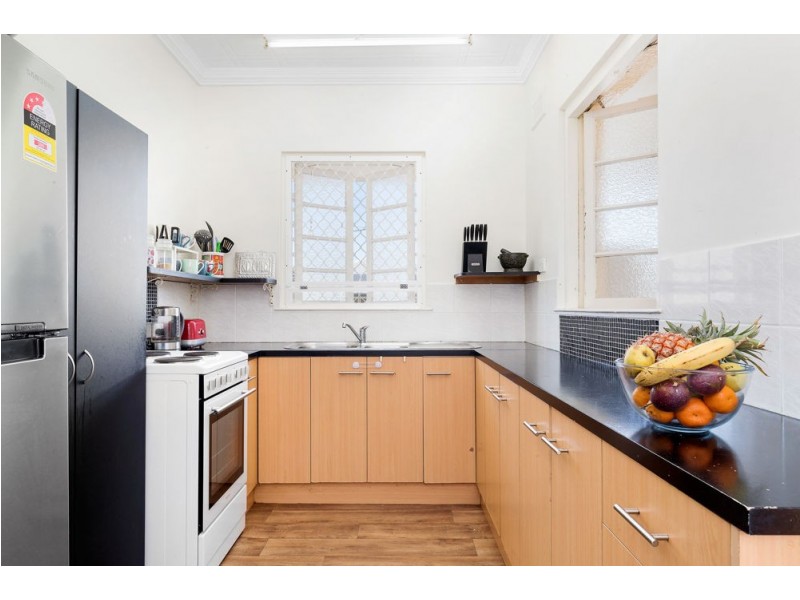 141 Oxley Avenue, Woody Point QLD 4019