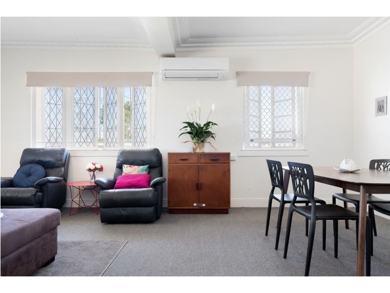 141 Oxley Avenue, Woody Point QLD 4019