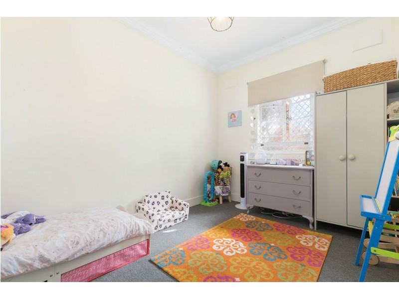 141 Oxley Avenue, Woody Point QLD 4019