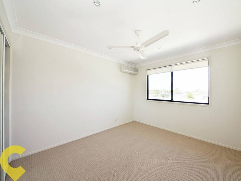 9 Reliance Court, Newport QLD 4020