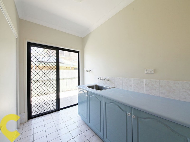 9 Reliance Court, Newport QLD 4020