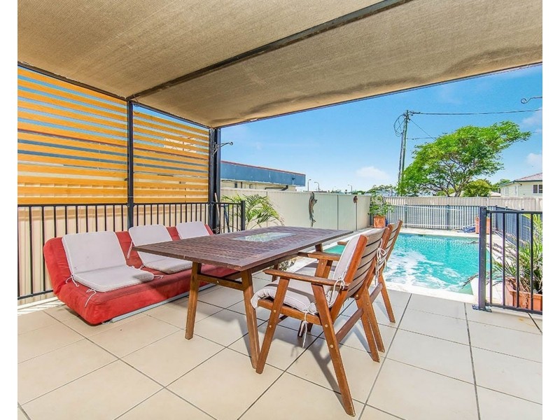 2 Ewan Street, Margate QLD 4019