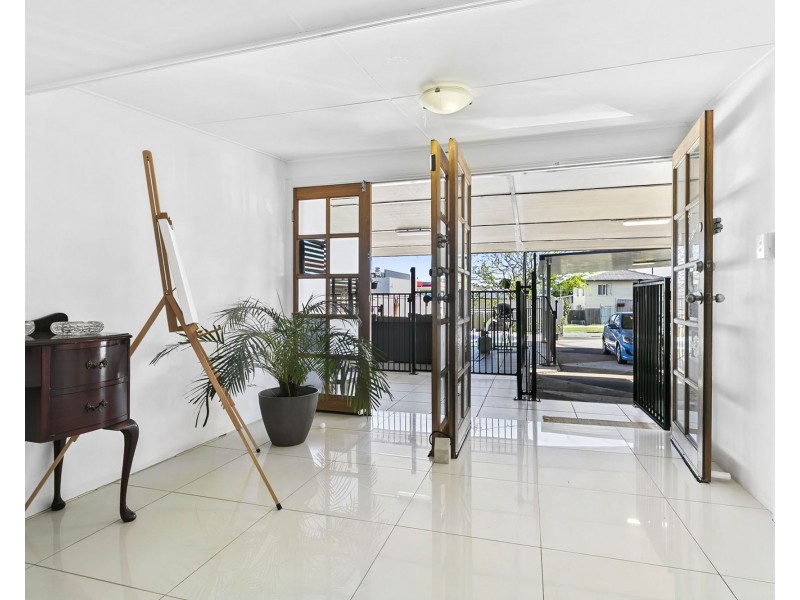 2 Ewan Street, Margate QLD 4019