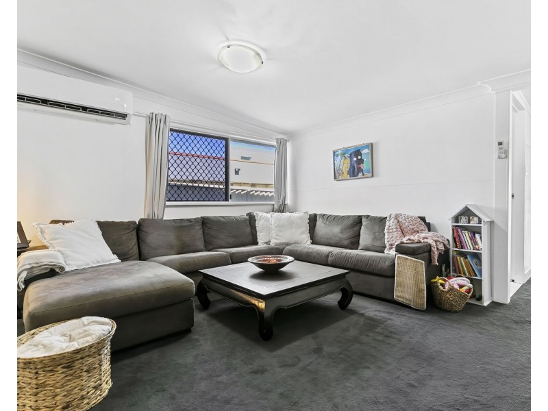 2 Ewan Street, Margate QLD 4019