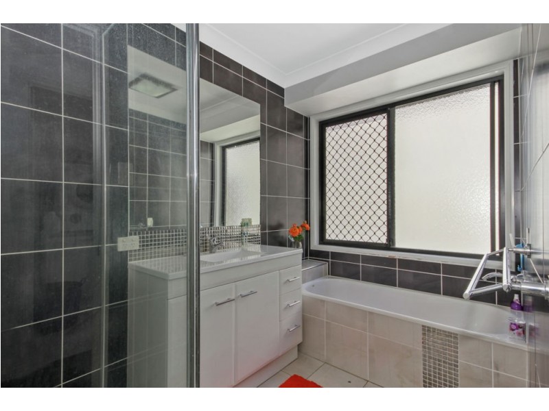 3 Highcliff Crescent, North Lakes QLD 4509