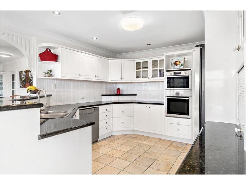 16 Hawkhurst Court, Murrumba Downs QLD 4503