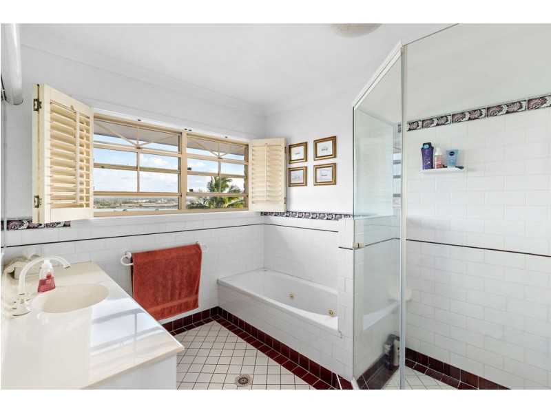 16 Hawkhurst Court, Murrumba Downs QLD 4503