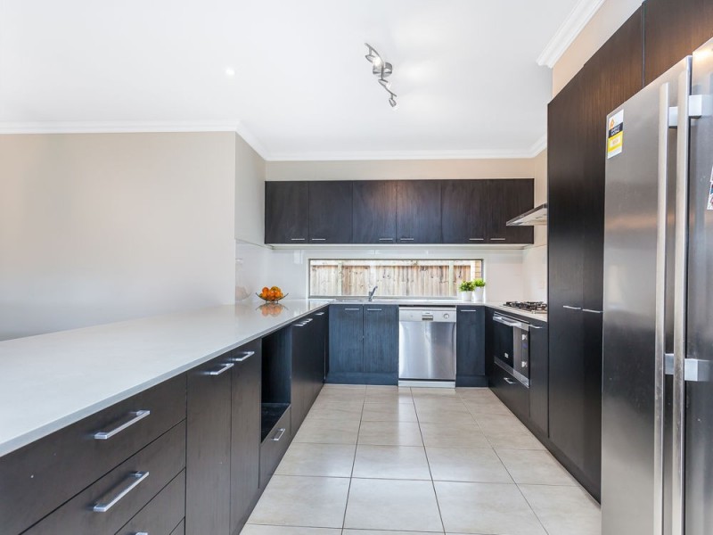 11 Elderflower Circuit, Griffin QLD 4503