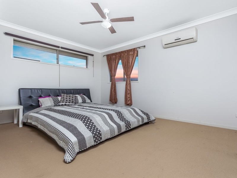11 Elderflower Circuit, Griffin QLD 4503