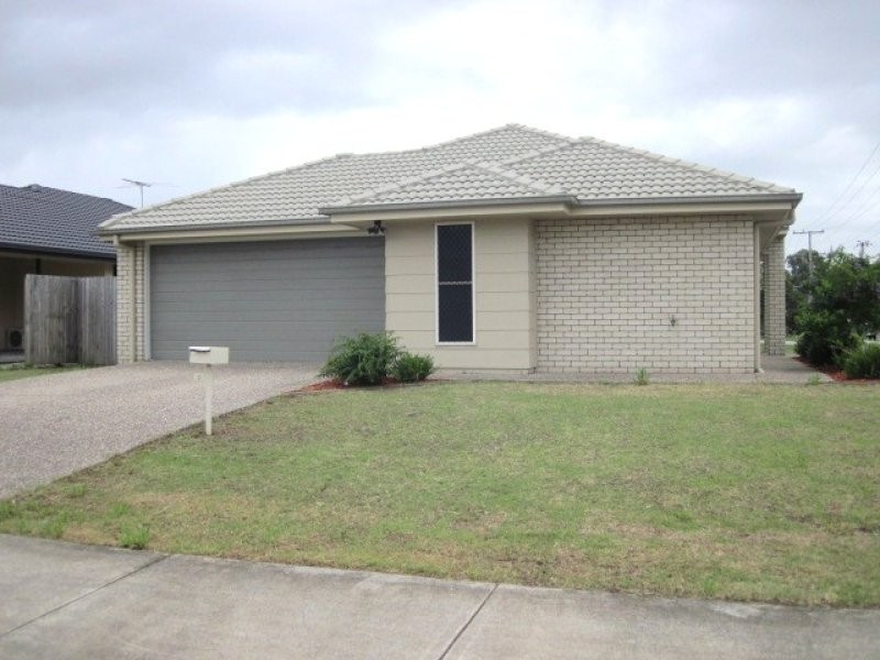 2 Gilliam Crescent, Bray Park QLD 4500