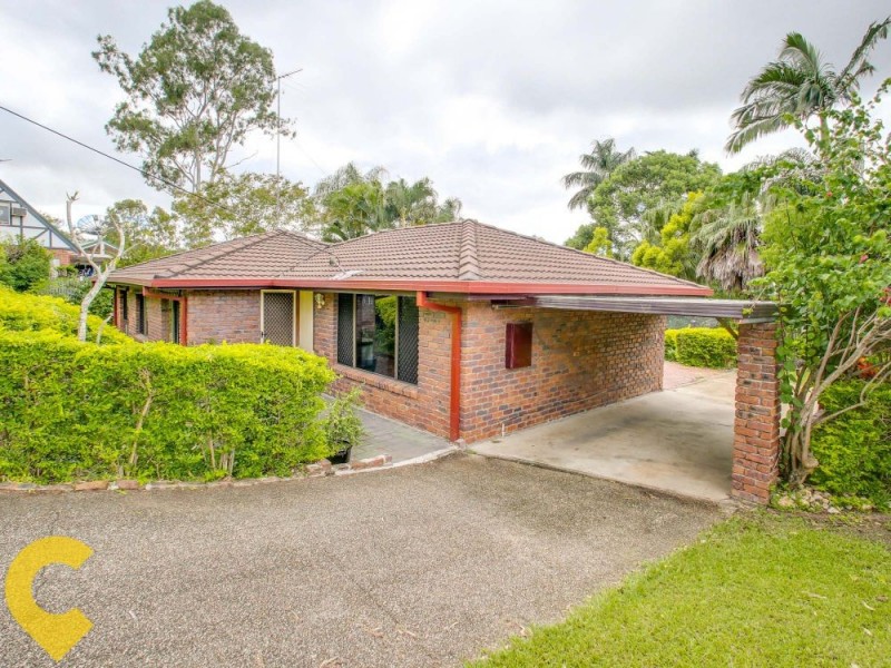 28 Joora Avenue, Petrie QLD 4502